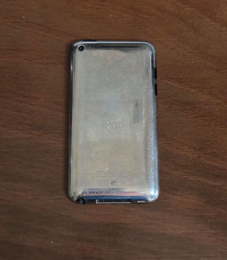 아이폰 4s 16g + 아이팟 32g 이미지