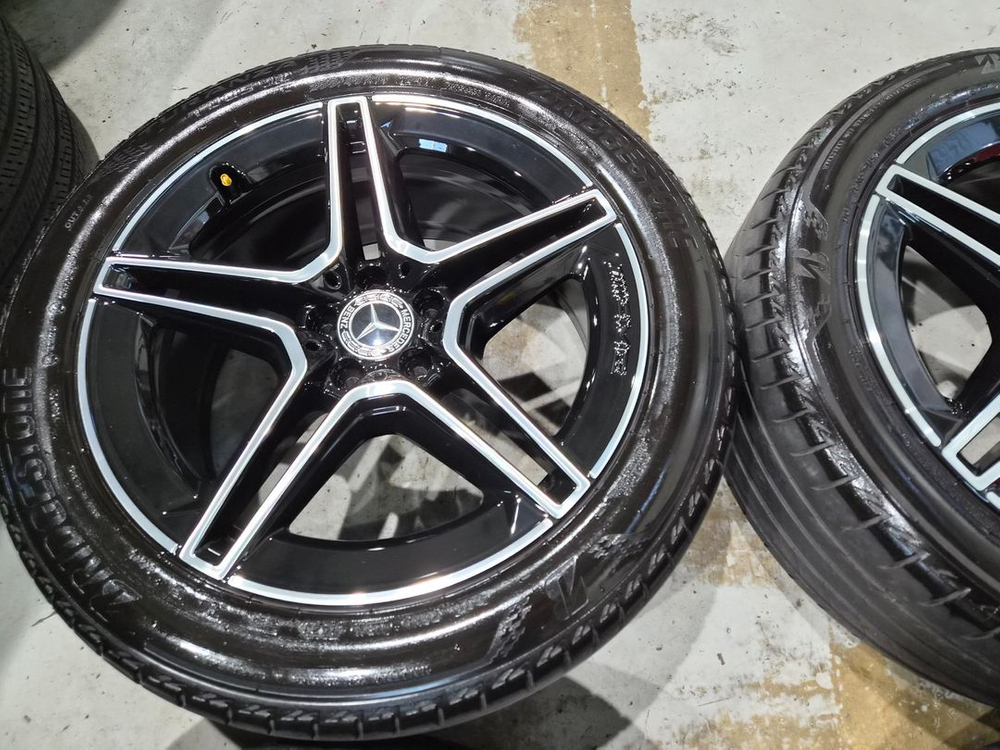W223 벤츠S클래스 AMG 19인치 순정 휠타이어 판매합니다 이미지