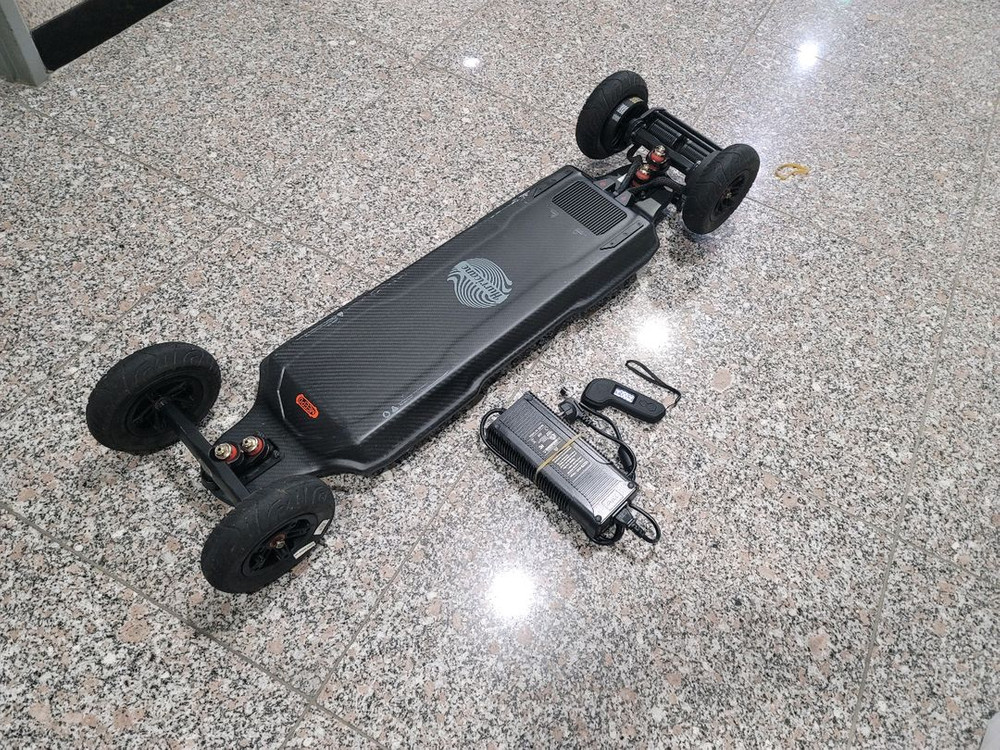 전동 스케이트보드 미포 허리케인 Meepo Hurricane 커스텀 모델 별도 판매 이미지