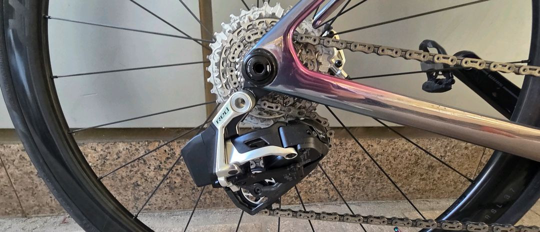 트렉 마돈 SLR 9 AXS E1 M사이즈 P1 8세대 (인터스텔라 컬러) 가격 인하 이미지