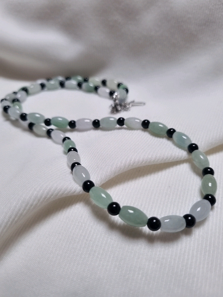 천연 버마산 옥&블랙 오닉스 원석 목걸이 이미지