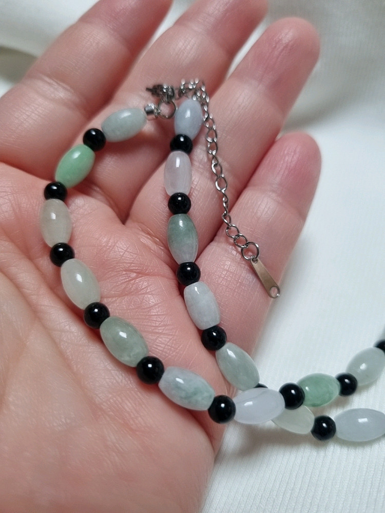 천연 버마산 옥&블랙 오닉스 원석 목걸이 이미지