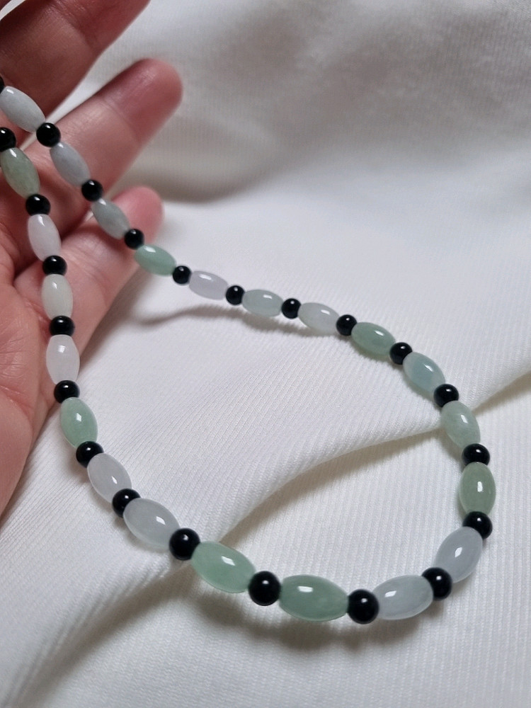 천연 버마산 옥&블랙 오닉스 원석 목걸이 이미지