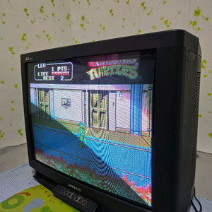 29인치 브라운관 TV 이미지