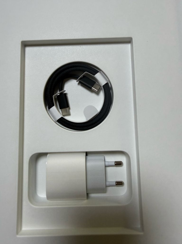 아이패드프로13 m4 셀룰러 팝니다 이미지