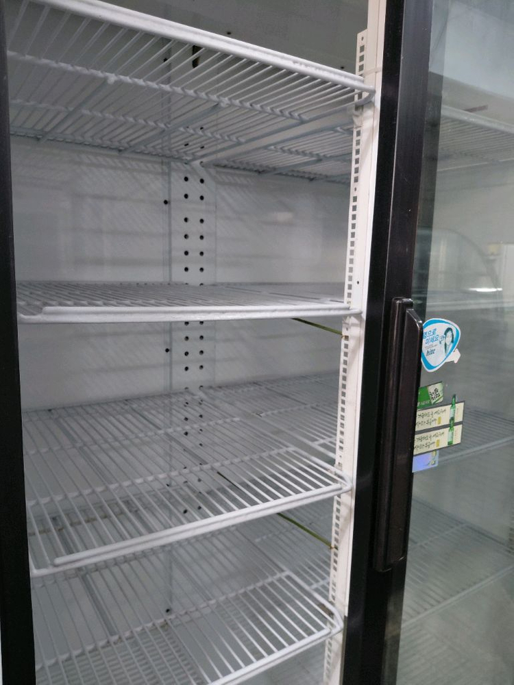 업소용 2도어 쇼케이스 냉장고 이미지