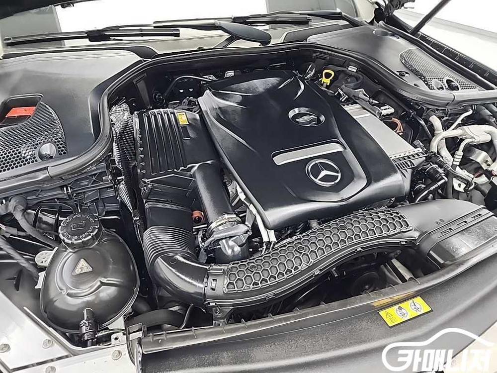 [벤츠]E-클래스 W213 E300 4MATIC 아방가르드 이미지