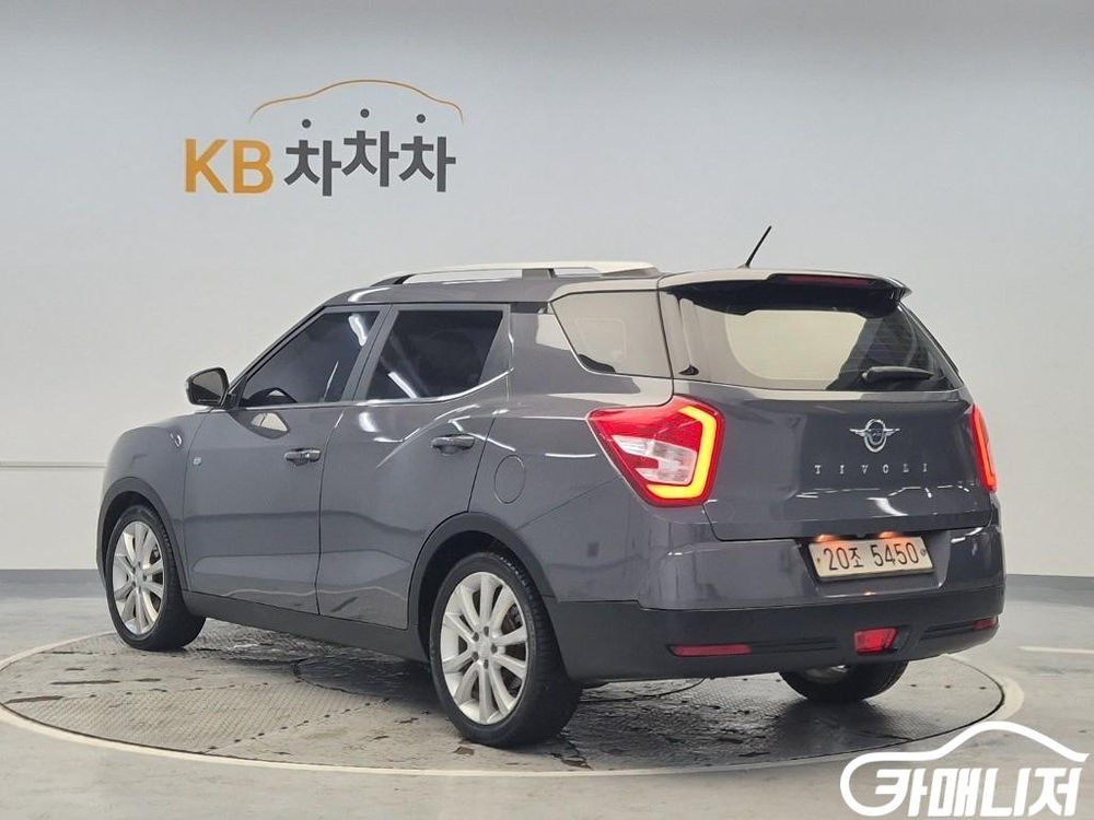 [KG모빌리티(쌍용) ]티볼리 에어 4WD 디젤 1.6 IX 플러스 패키지 (5인승) #불경기세일 이미지