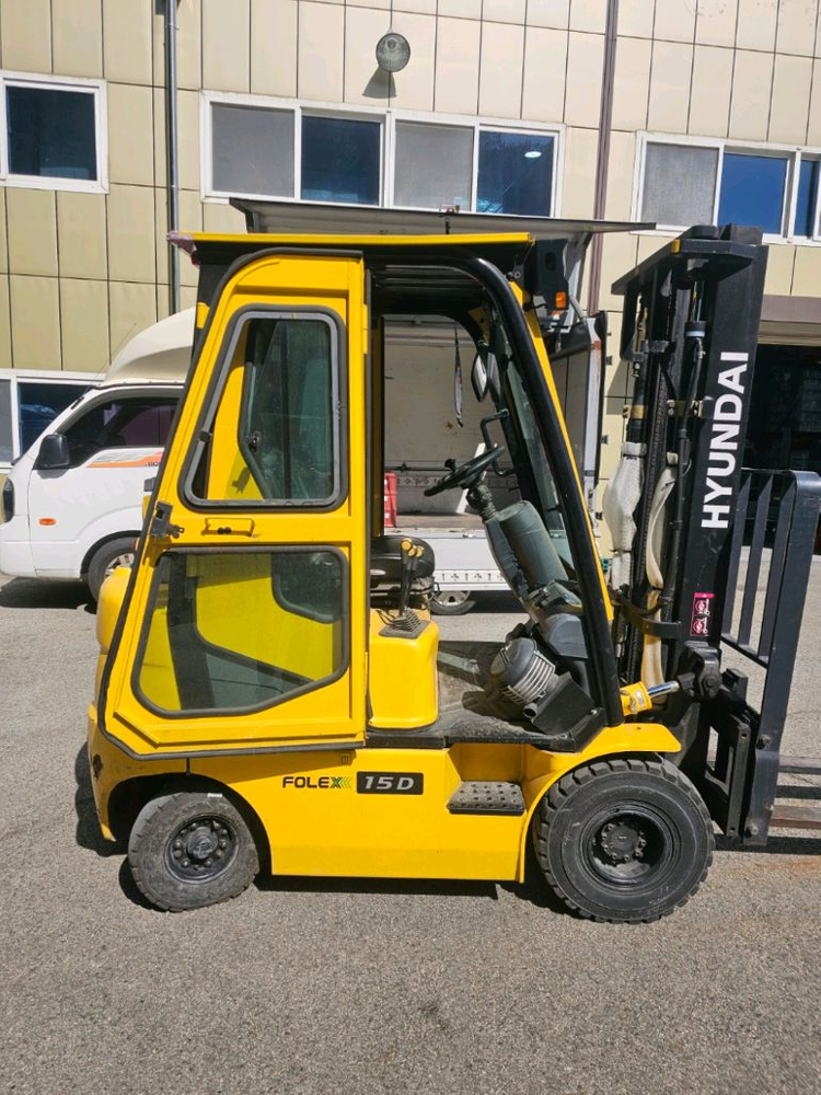 1.5톤 디젤지게차 이미지