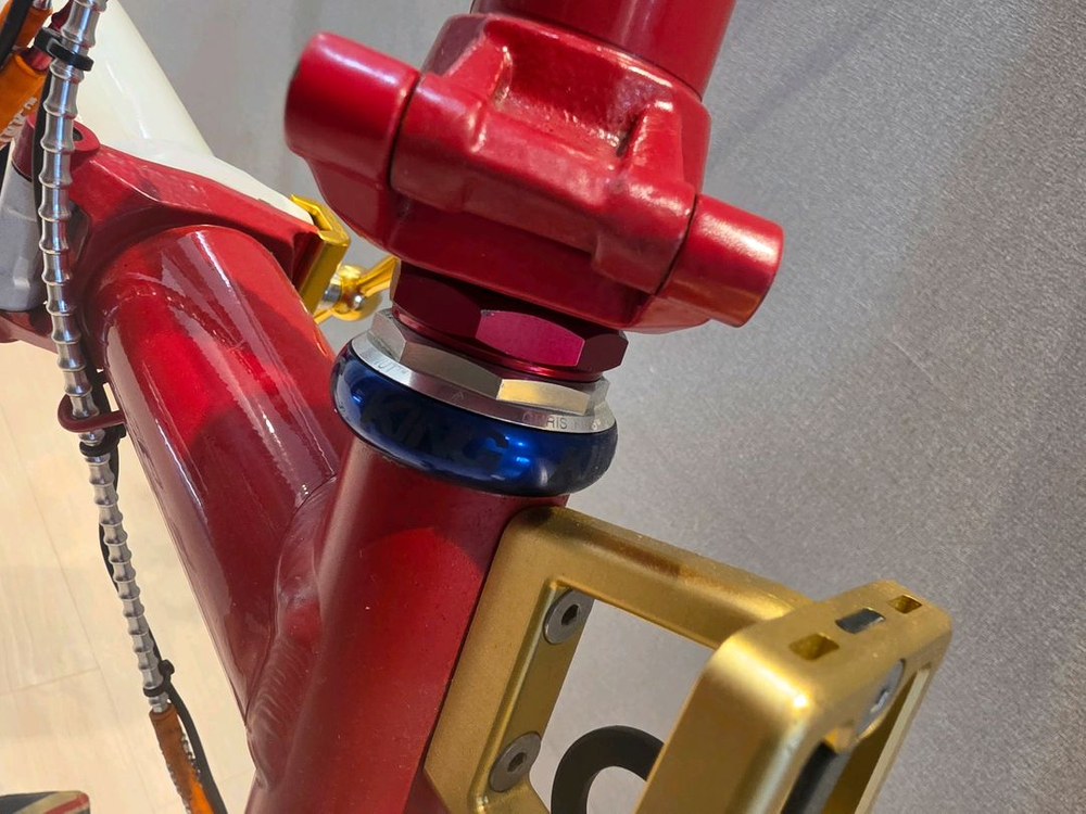 브롬톤 쥬빌리리미티드에디션 한정판 팝니다 이미지