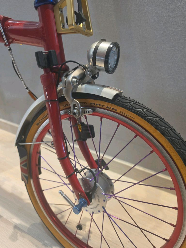 브롬톤 쥬빌리리미티드에디션 한정판 팝니다 이미지