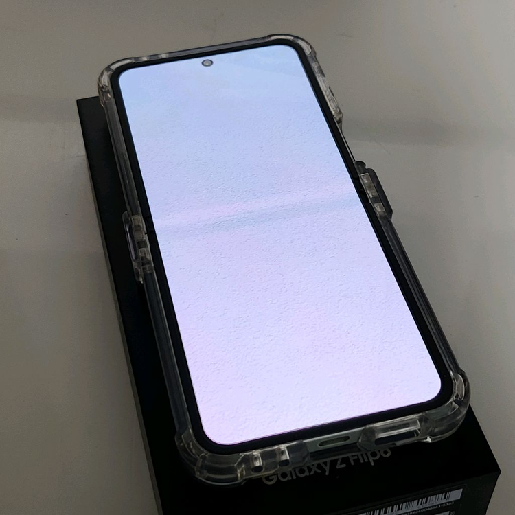 갤럭시 z플립6 민트 256GB 이미지