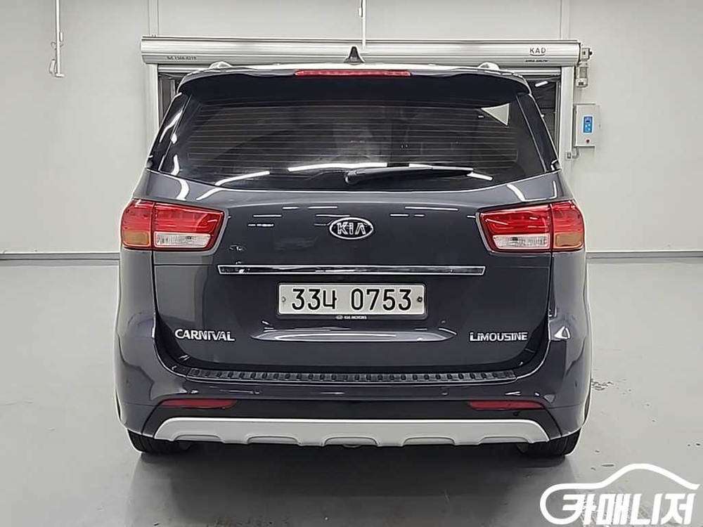 [기아]올 뉴 카니발 디젤 7인승 리무진 프레지던트 이미지