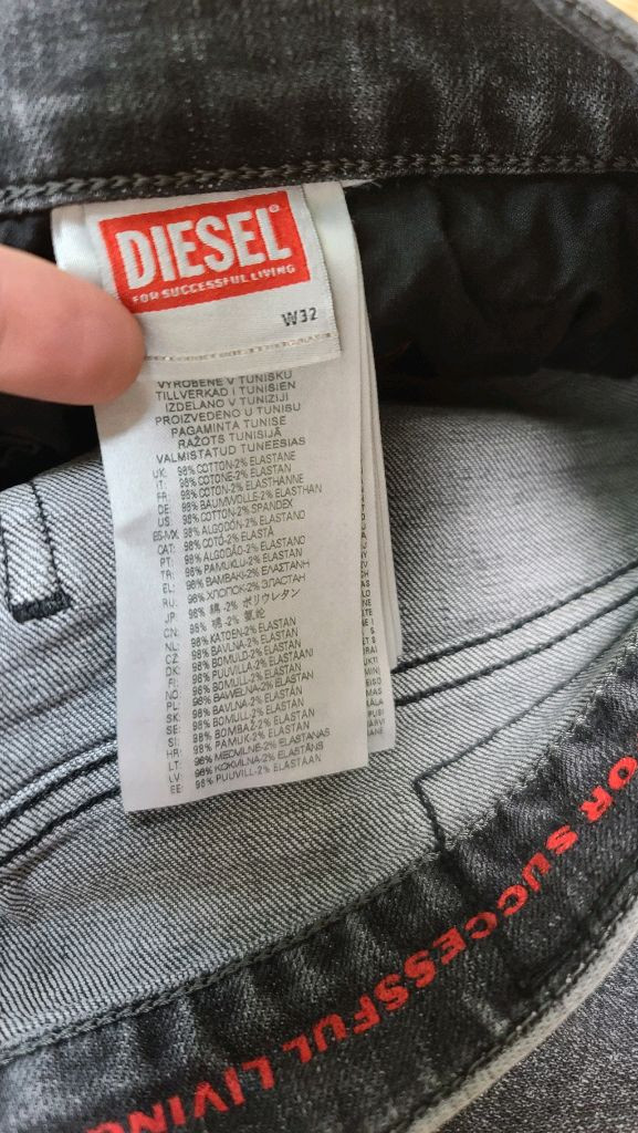 정품 디젤 테이퍼드 슬림 그레이진 청바지 31 이미지