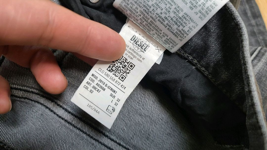 정품 디젤 테이퍼드 슬림 그레이진 청바지 31 이미지