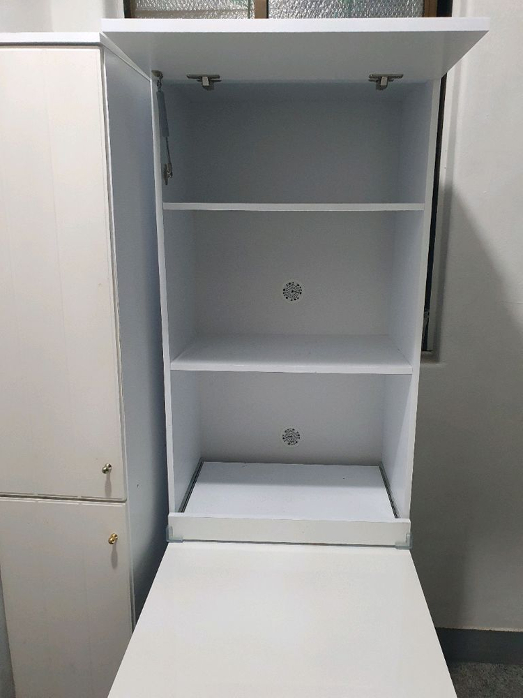 렌지다이 겸 접이식 테이블 수납장 판매합니다. 이미지