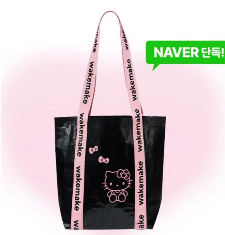 (새상품)웨이크메이크 헬로키티 타포린백 이미지
