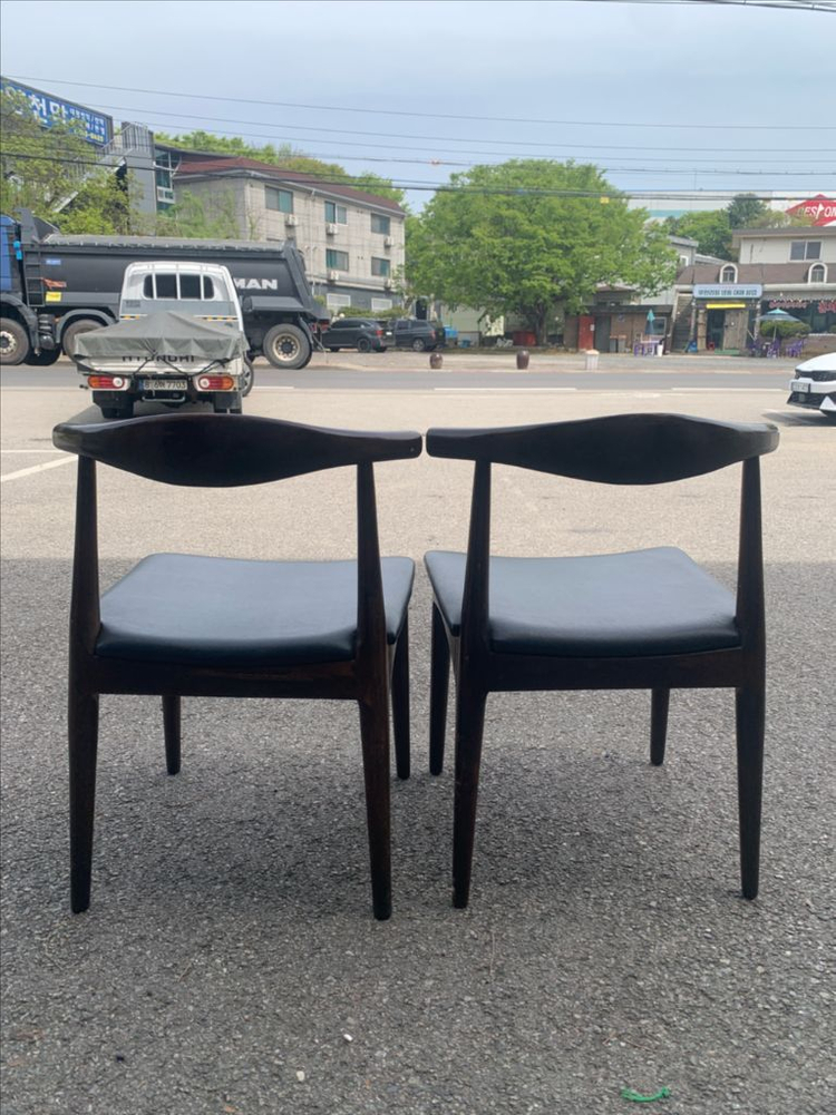 카페의자 나무의자 식당의자 29개 이미지