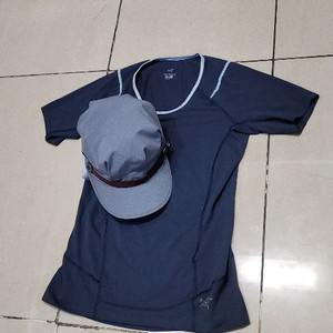 아크테릭스 여성 반팔 S 이미지