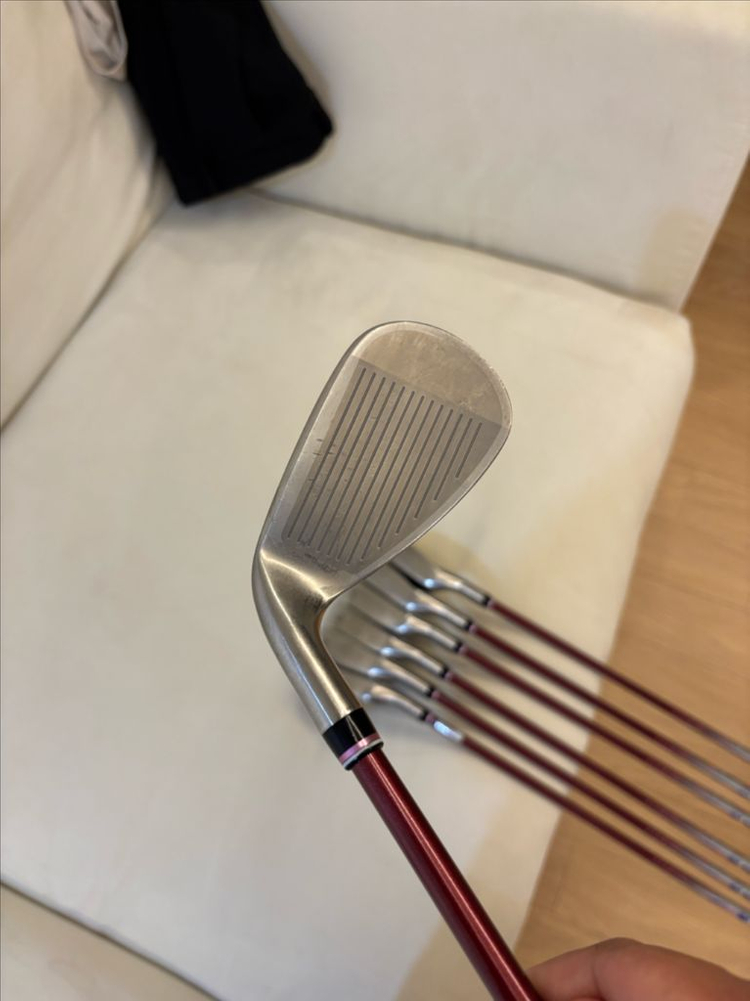 젝시오 1200k 여성용 골프채 풀세트 팝니다. 이미지