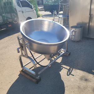 가스회전솥.볶음솥.회전주물솥.회전무쇠솥.곰솥 이미지