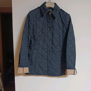 버버리퀼팅 애쉬허스트 (xs 거의새것) 이미지