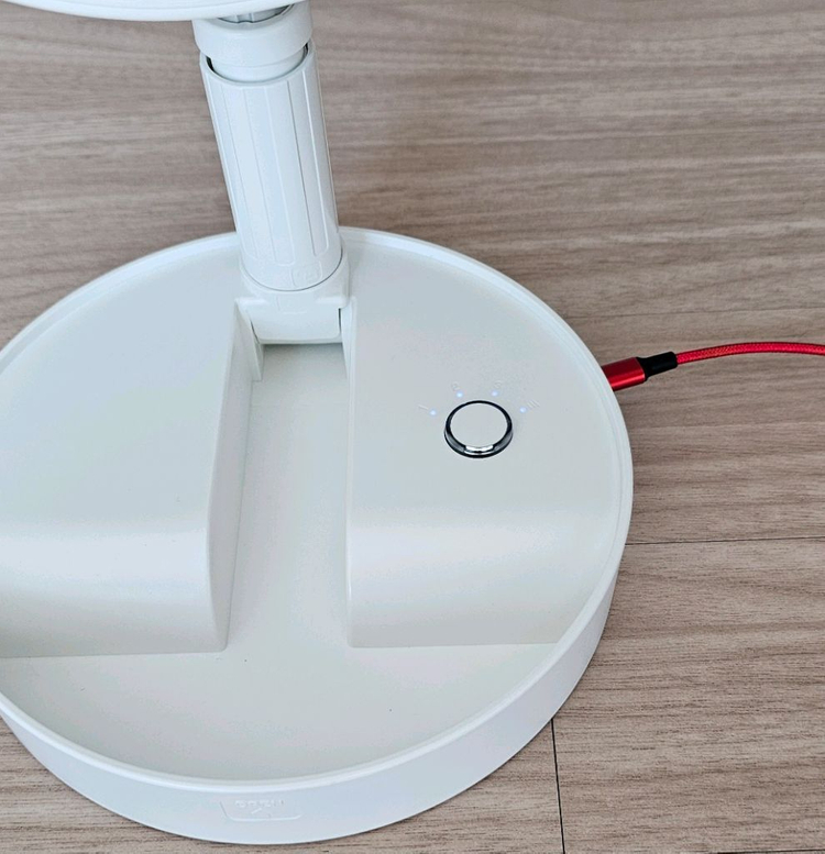 (정품) 무선 접이식 선풍기 / 가정용 / 캠핑용 / 탁상용 / 휴대용 이미지