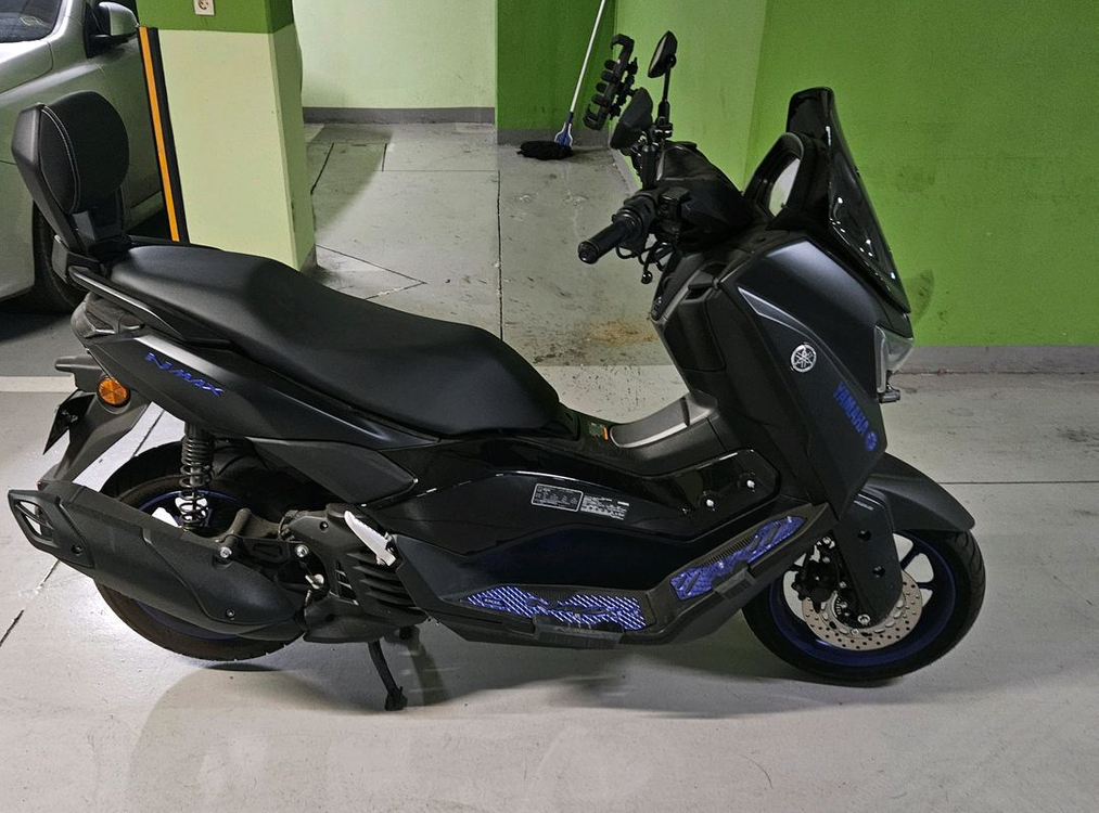 (대구)25년식 야마하 nmax 125cc 1900km대 팝니다 이미지