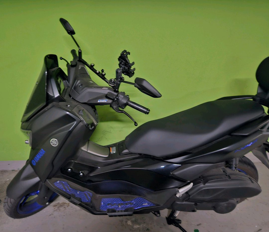 (대구)25년식 야마하 nmax 125cc 1900km대 팝니다 이미지