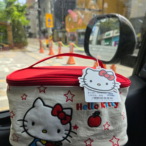 산리오 헬로키티 파우치,화장품,피크닉,도시락 가방 이미지