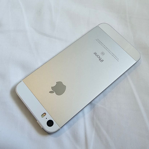 [순정정품] 아이폰 SE1 128GB 배터리신품 무음카메라 실버 S급 이미지