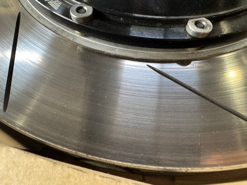 네오테크 EVO 4P 브레이크 +리어 디스크로터 확장 킷 (기아 KA4 카니발 가솔린 및 디젤 용) 이미지