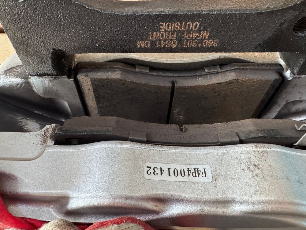 네오테크 EVO 4P 브레이크 +리어 디스크로터 확장 킷 (기아 KA4 카니발 가솔린 및 디젤 용) 이미지