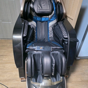 바디프랜드 파라오2 블랙에디션 안마의자 이미지