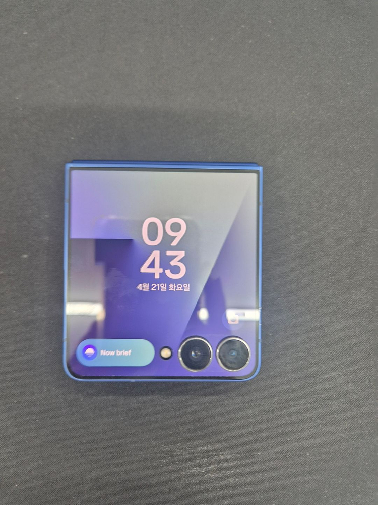 갤럭시 Z플립7 네이비 512G 이미지