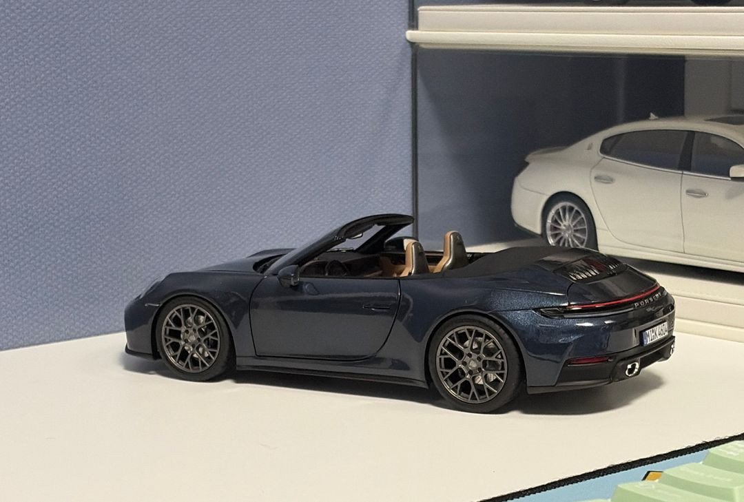 1:18 다이캐스트 노레브 포르쉐카브리올레 이미지