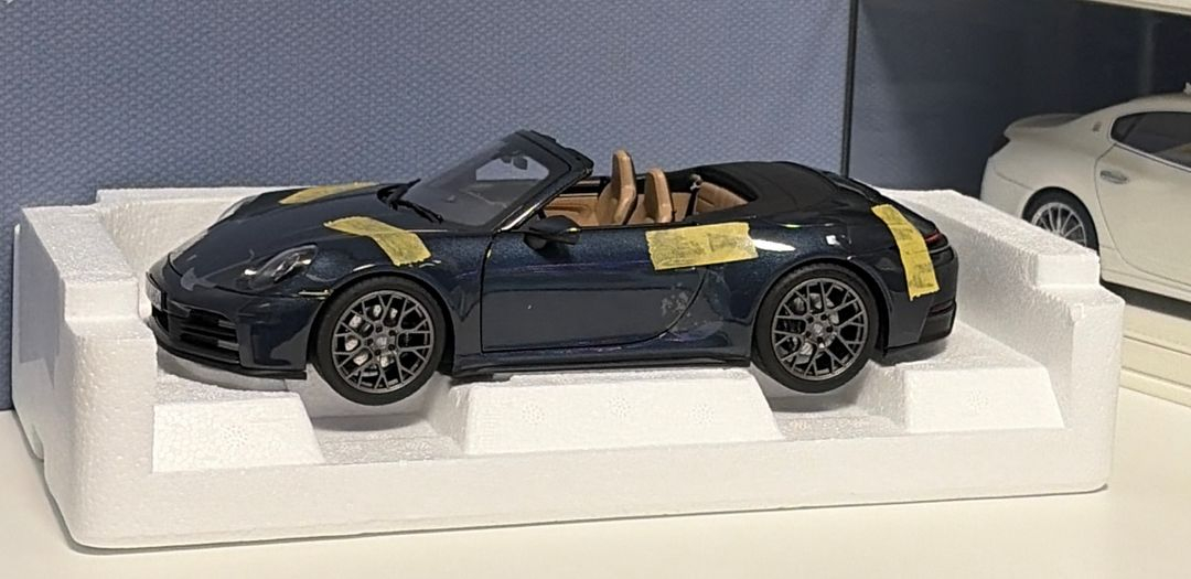 1:18 다이캐스트 노레브 포르쉐카브리올레 이미지