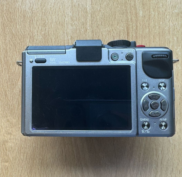 파나소닉 루믹스 GX1 실버 카메라 이미지