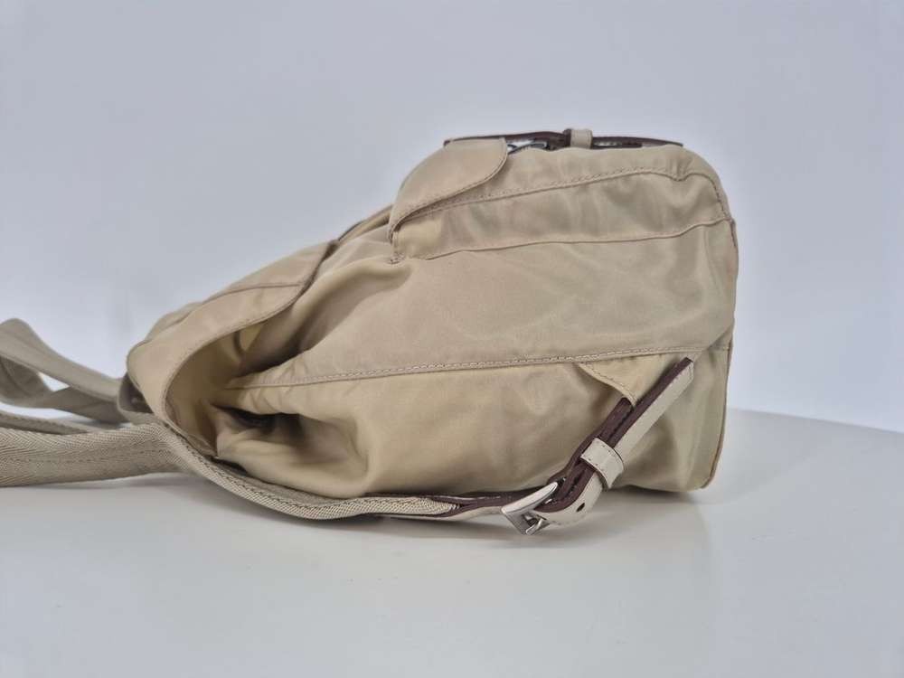 프라다 나일론 스몰백팩 이미지