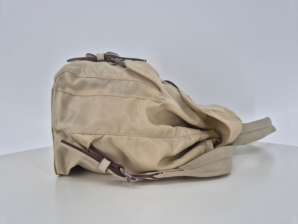 프라다 나일론 스몰백팩 이미지