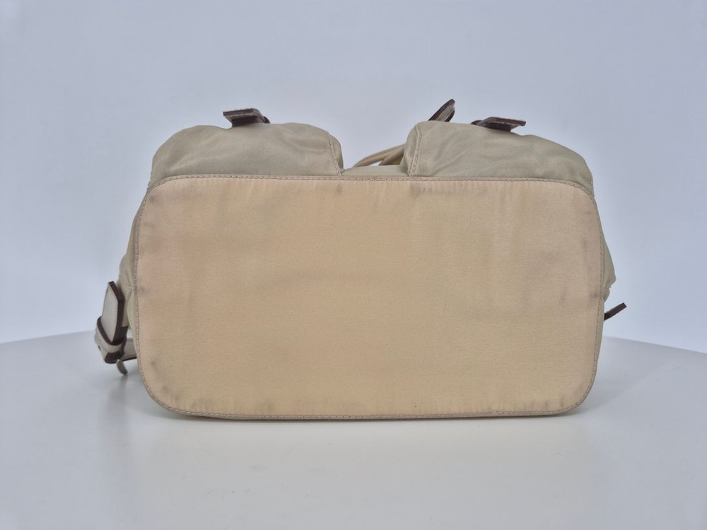 프라다 나일론 스몰백팩 이미지