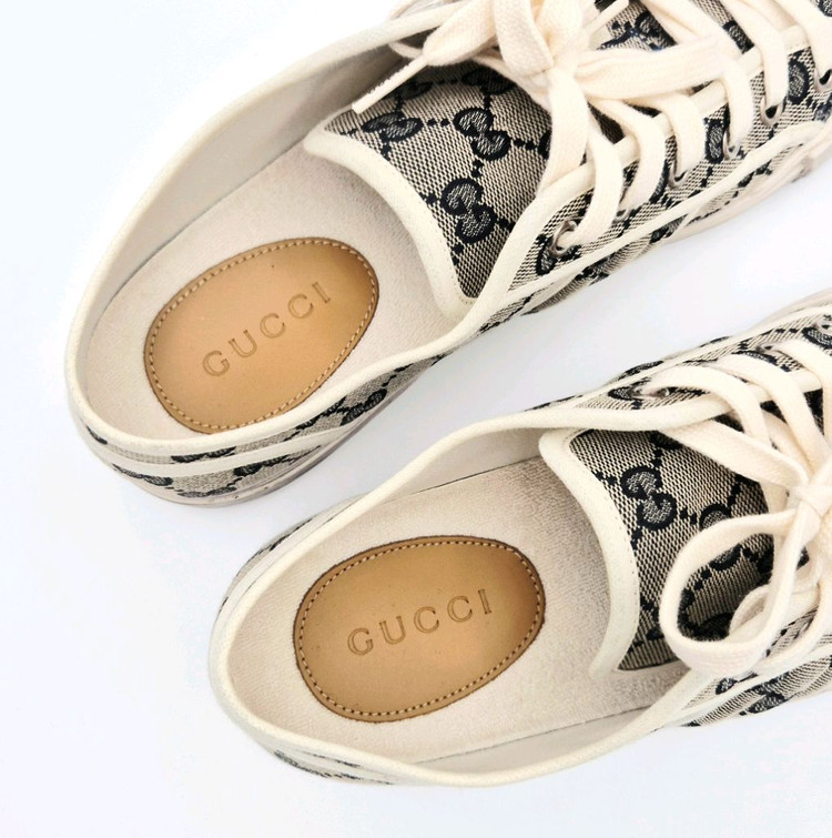 [중고명품셀렉트]구찌 캔버스 로우탑 남성 스니커즈 7 1/2 이미지