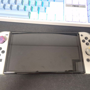 닌텐도스위치 OLED 판매합니다. 커펌X 이미지