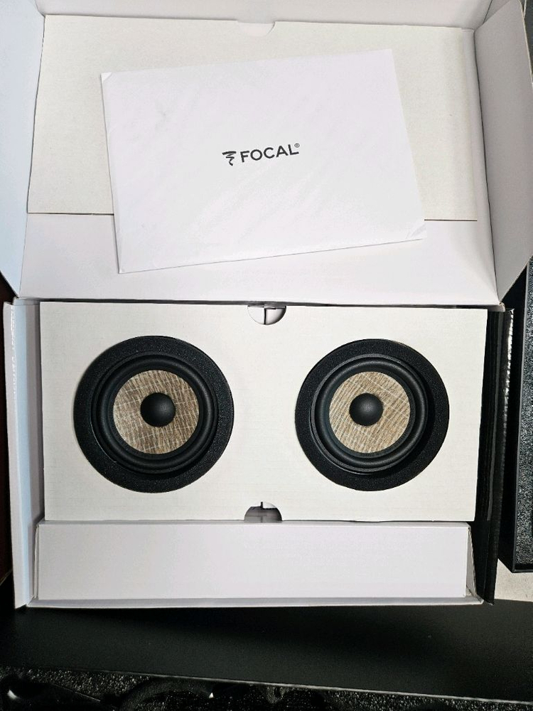 카오디오 스피커 세트 이미지