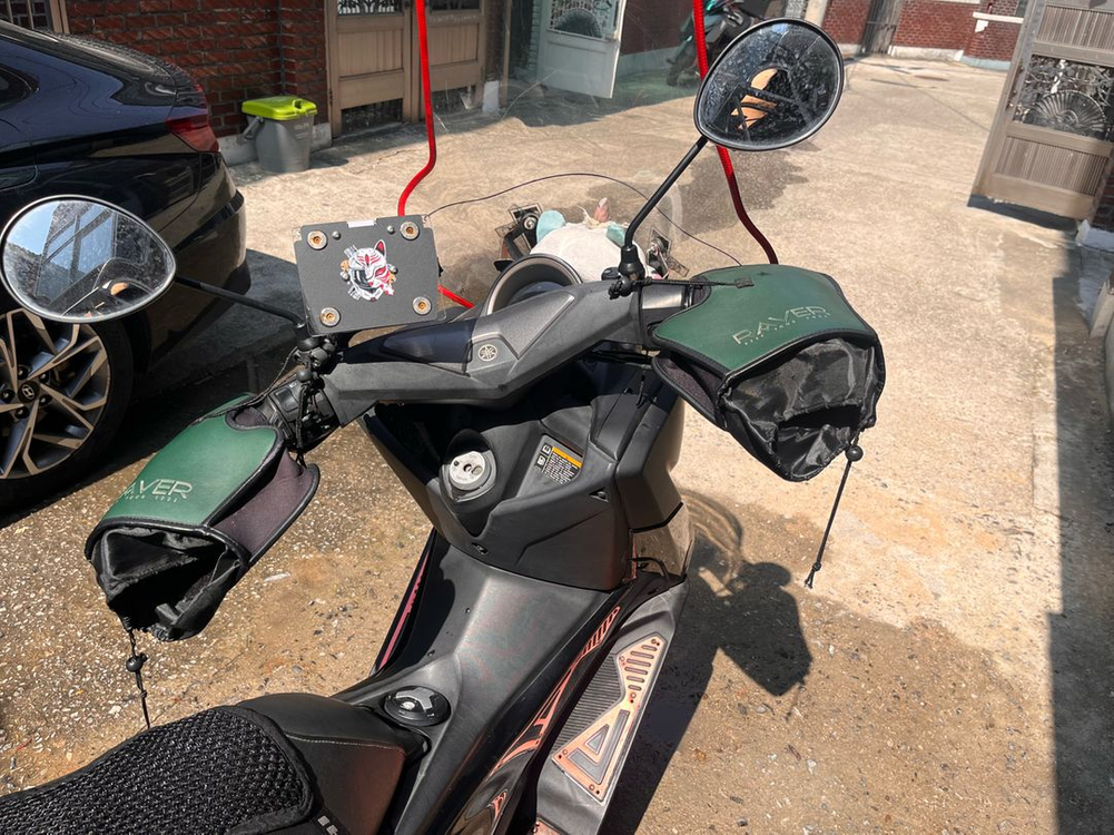 오토바이 nmax125 이미지