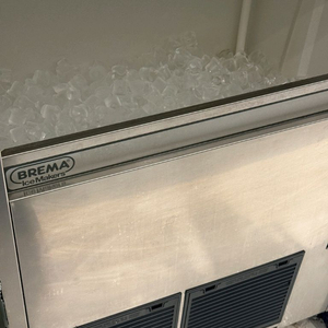 브레마 제빙기 100kg 판매합니다 이미지