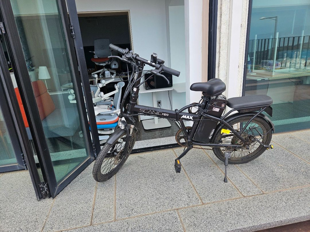 접이식 전기자전거 이미지