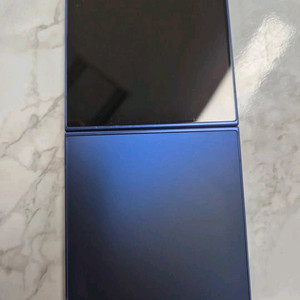 갤럭시 Z플립7 512GB 네이비 팔아요 이미지