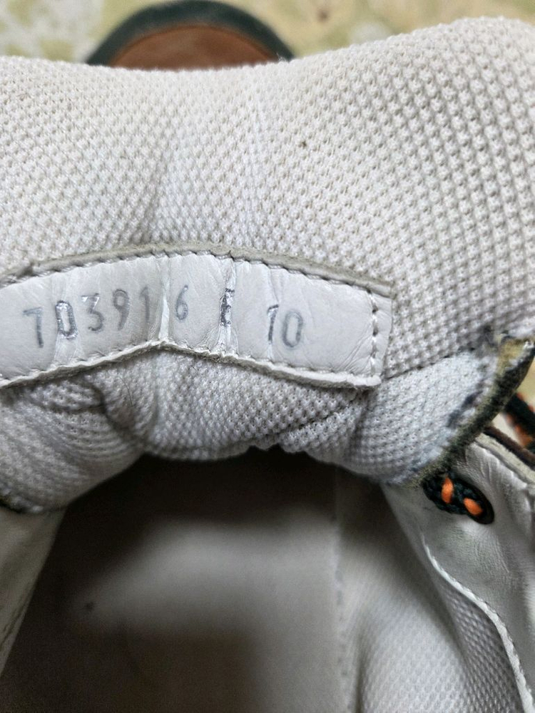 아.테스토니 스니커즈260 이미지