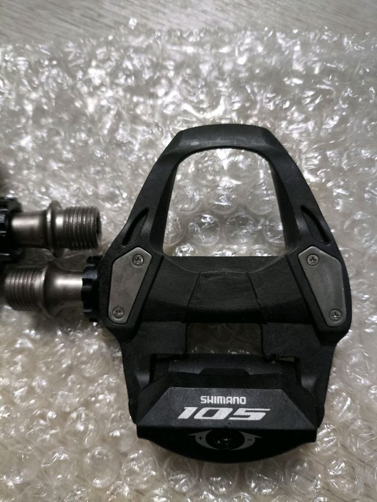시마노 105 자전거 클릿페달 이미지
